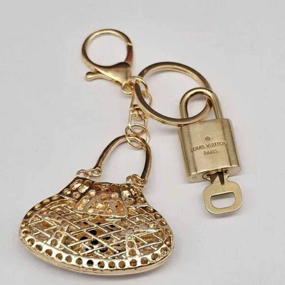 Authentic Louis Vuitton Lock & Key with unbranded Bagcharm, Keycharm, Keychain - Picture 3 of 7